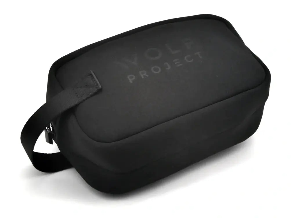 Load image into Gallery viewer, WOLF TOILETRY BAG