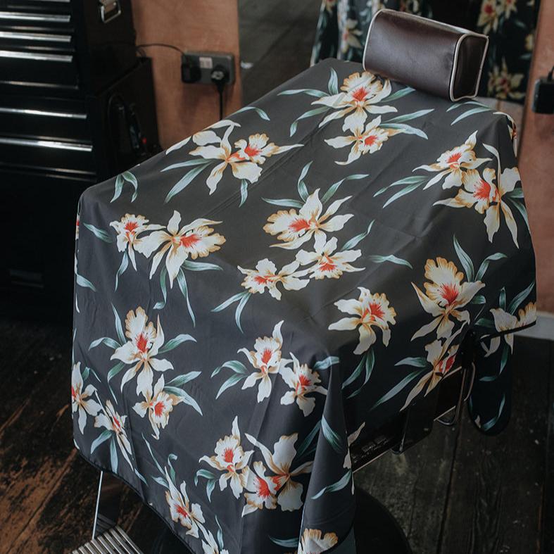 Load image into Gallery viewer, Cape Gang Hawaii Black Cape